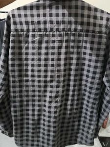 Chcek Shirt Size M