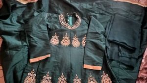 Elegant Green Embroidered Kurta Set