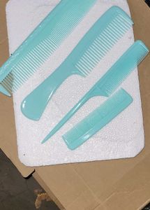 Vintage Hair Comb Set