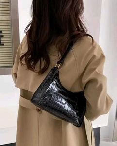 Chic Shoulder Bag