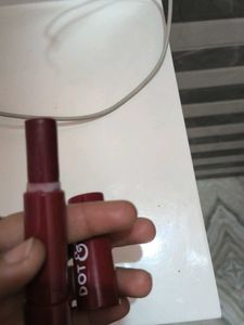 Dot &amp; Key Lipbalm like new cherry shade