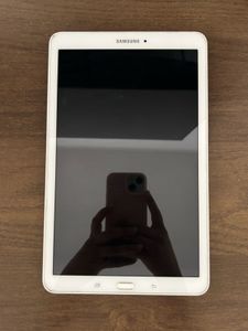 Samsung Galaxy Tab E