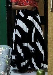 Black &amp; White Brushstroke Pleated Skirt