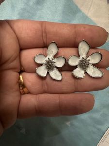 White Flower Earrings