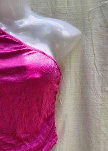 SEXY RUCHED SHINY TOP