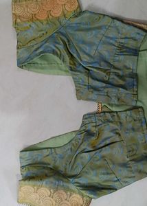 Sarree With Blouse