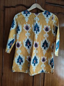 Short Kurti