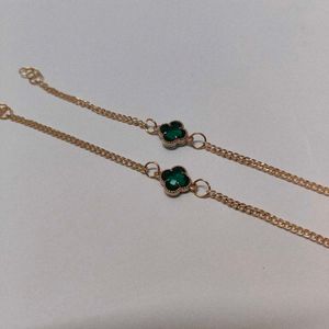 Clover Charm Bracelet