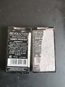 REVOLUTION single eyeshadows