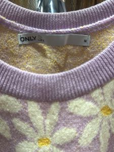 Floral Knit Crop Top