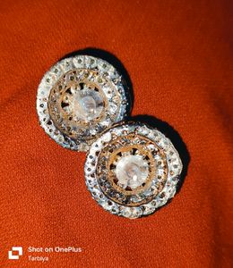 Multishade White Light Weight Earrings