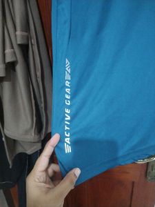 New With Tag Tshirt Xl