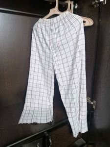 Checkered Wide Leg Pants