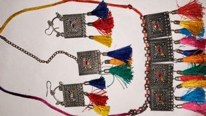 Unique Beaded Necklace &amp; Earring Set