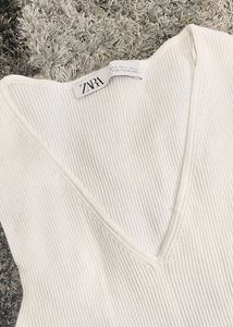 Zara White Knit V-Neck Tank