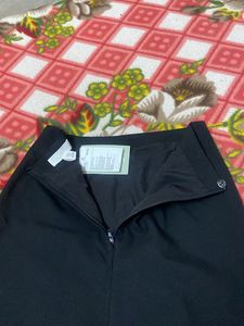 H&amp;M Jet Black Skirt