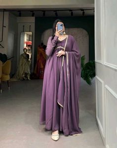 New Stayle Beautiful Pakistani Anarkali Gown Dress