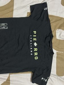 Stylish Graphic Print Tee