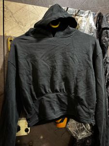 Stylish Black Cropped Hoodie