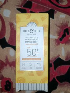 Dot & Key Vitamin C+E Sunscreen SPF 50