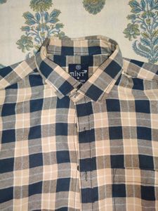 men's like new shirt