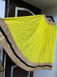 Selling Chaniya