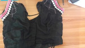 Floral Black Saree With Blouse