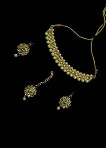 Elegant Pearl &amp; Gold Bridal Necklace