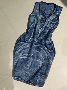 Trendy Denim Dress 💙