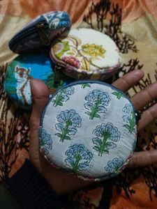 4Round Floral Patchwork Multipurpose Pouches