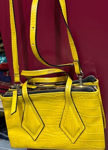 It’s Fanky Yellow Bag