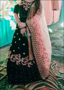 Black Velvet Lahenga