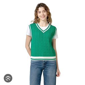 Green Knit Sleeveless Top