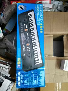 BF-630A1 61-Key Electronic Teaching Keyboard Piano