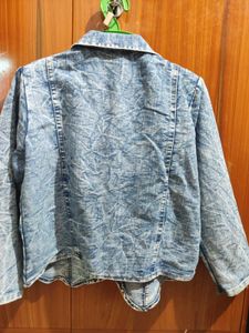 Cotton Spread Collar Demin Jacket