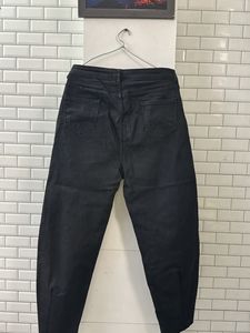 Black Mom Fit