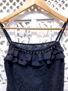 Chic Noir Lace Cami C
