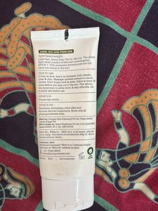 Light Weight Sunscreen