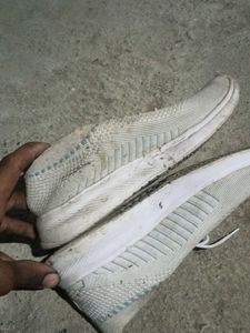 Comfortable White Running Shoes