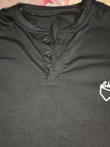 Skyben Black Colored T Shirt For Men
