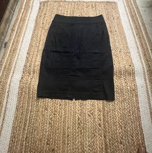 H&amp;M Beautiful Formal Skirt 🖤