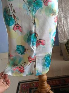 White Floral.bodycon Dress