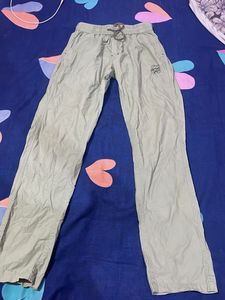 green Casual Pants