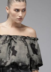 Stylish Off-Shoulder Print Top