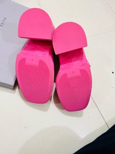 Charles &amp; Keith Platform pump  Heels