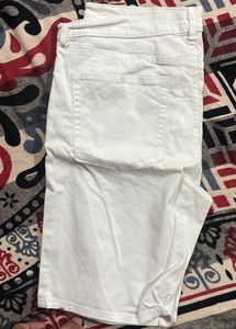 H&amp;M White Shorts