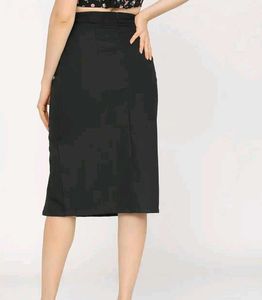 Women Black Solid Midi-Length Pencil Skirt