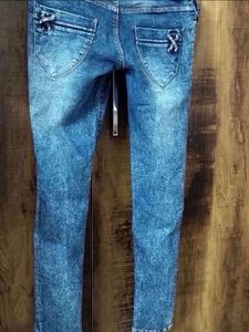 WOLDER Double Button Jeans