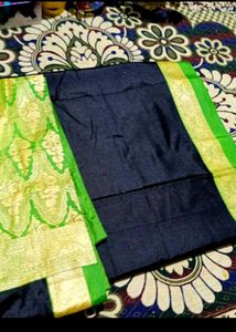 Green &amp; Gold Banarasi Silk Saree..Buy 2 Get One Fr
