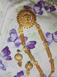 Necklace &amp; Earring Set